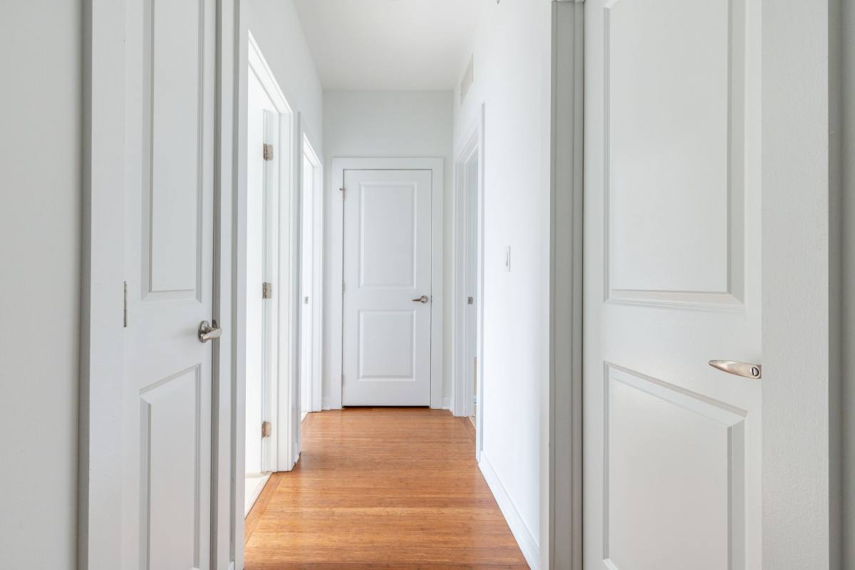 Townhouse for rent at 1221 Mount Vernon St, Philadelphia, PA 19123
