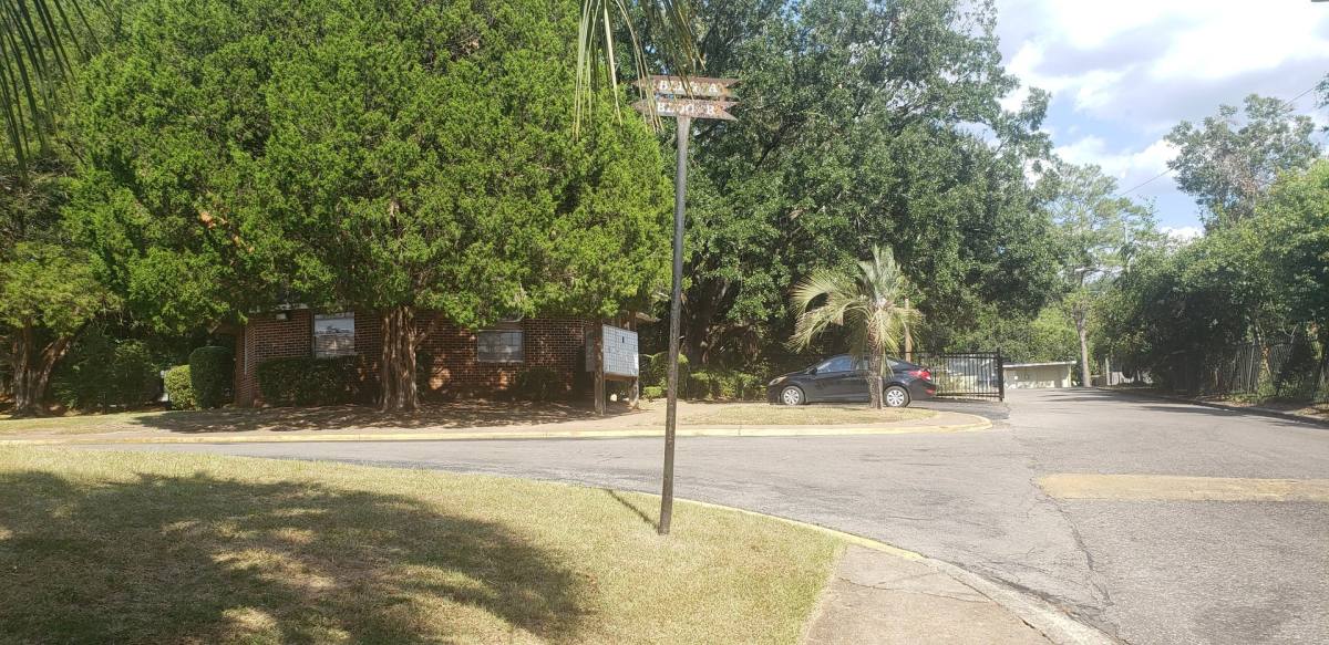 Apartment for rent at 2500 Holton St, Tallahassee, FL 32310