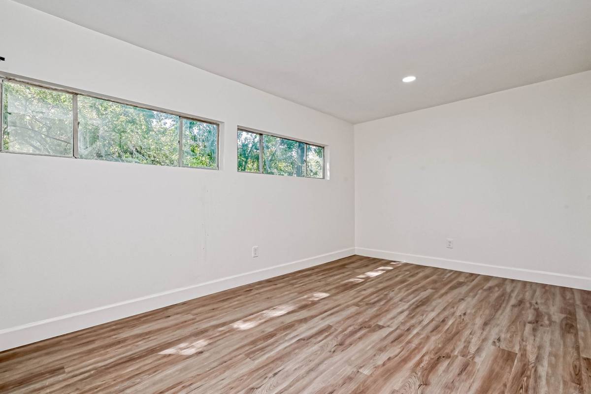 Apartment for rent at 5609 Denmark St, Houston, TX 77028