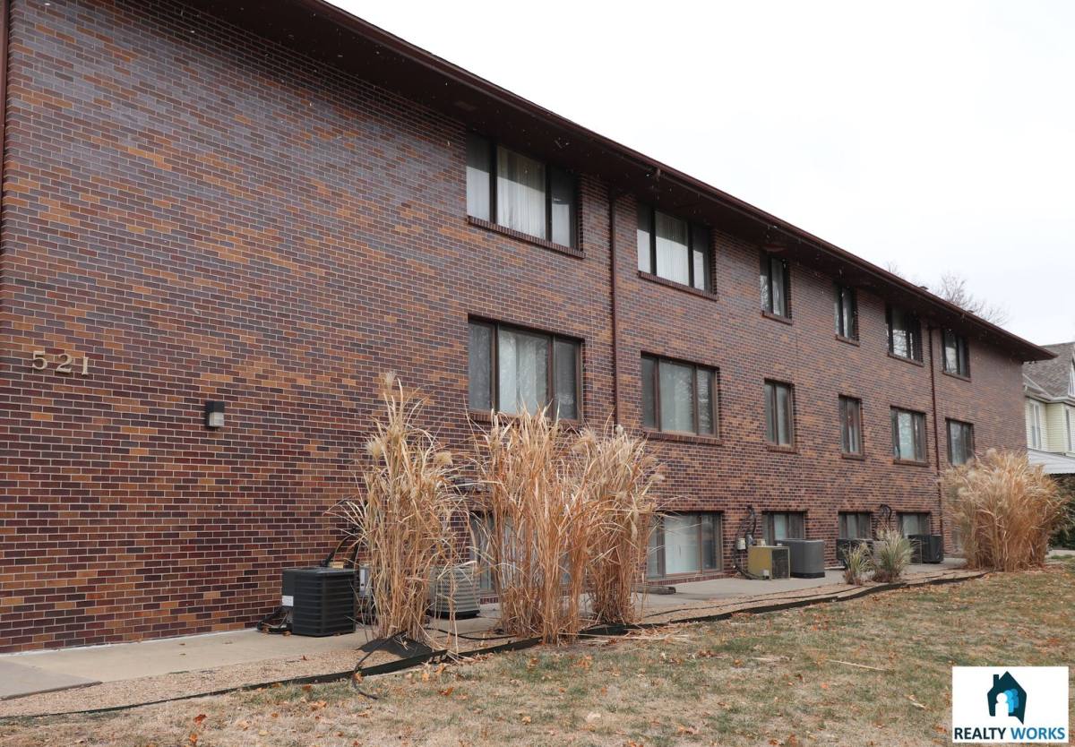 Apartment for rent at 521 N 25th St, Lincoln, NE 68503