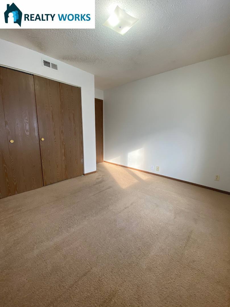 Apartment for rent at 521 N 25th St, Lincoln, NE 68503