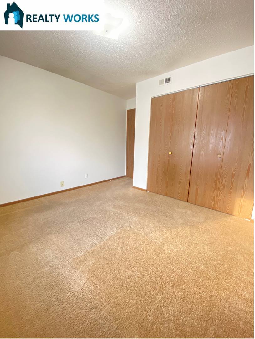 Apartment for rent at 521 N 25th St, Lincoln, NE 68503