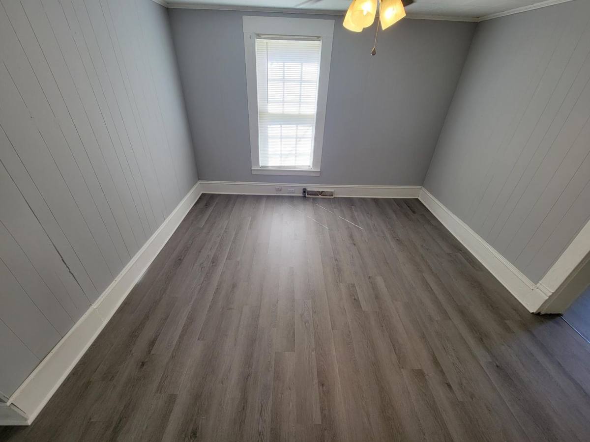 Apartment for rent at 1016 Washington St, Burlington, NC 27217