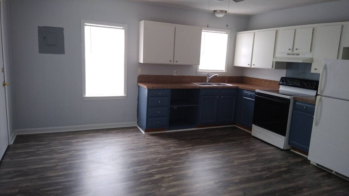 Apartment for rent at 1030 W 1st St, Deridder, LA 70634