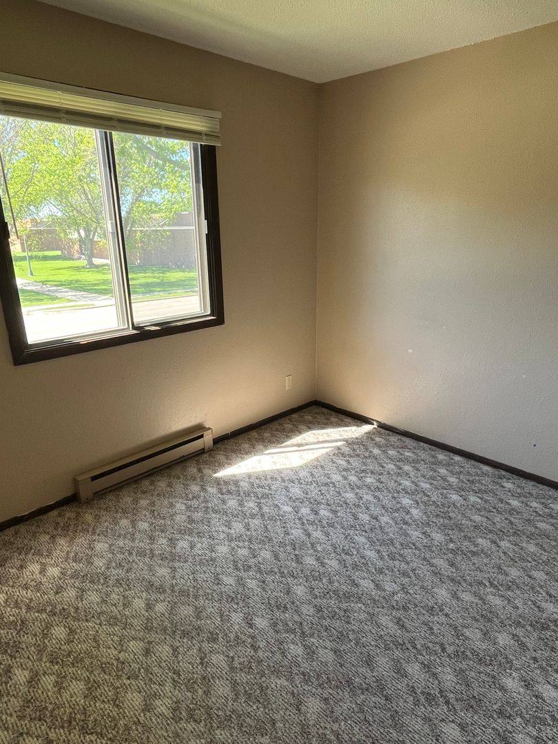 Apartment for rent at 1025 7th Ave NE, Watertown, SD 57201