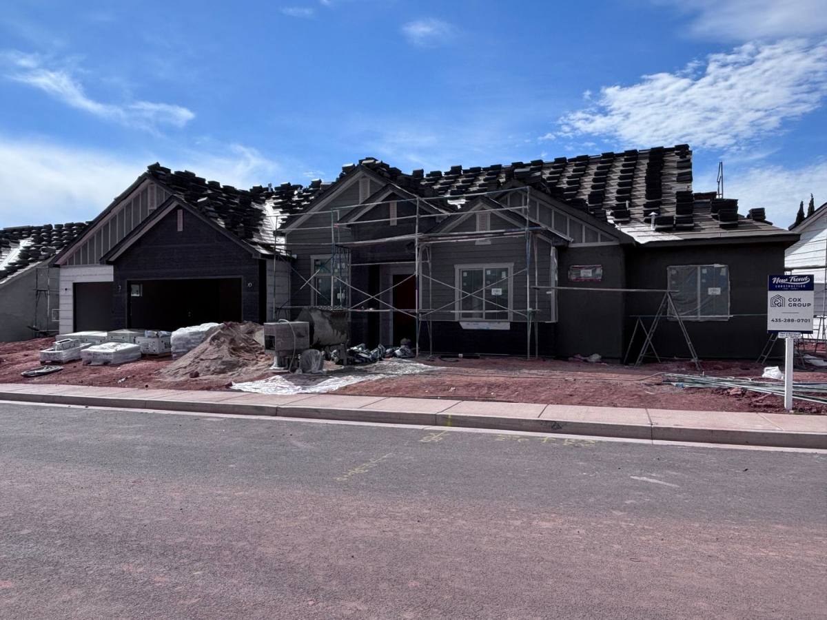 House for rent at 2836 E Creek Side Court, Washington, UT 84780