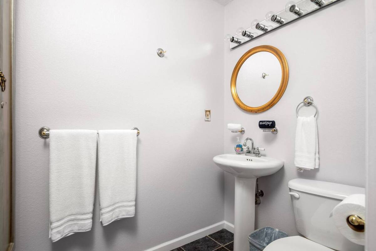 Apartment for rent at 166 17th Ave SE, Saint Petersburg, FL 33701