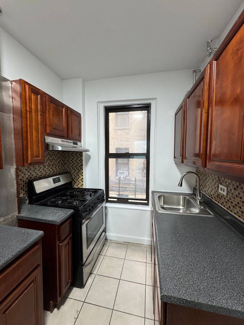 Apartment for rent at 712 W 176th St, New York, NY 10033
