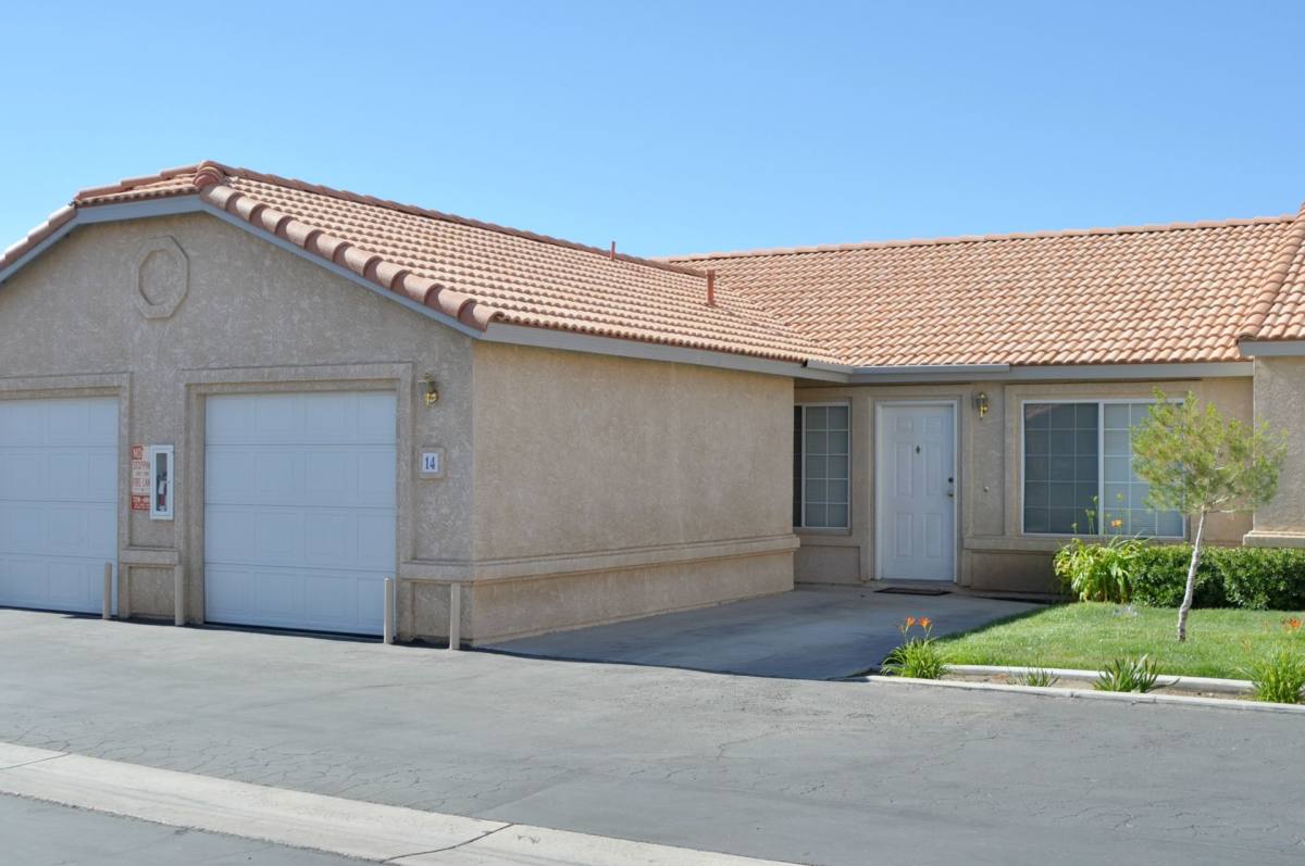 Apartment for rent at 15434 Sequoia St, Hesperia, CA 92345