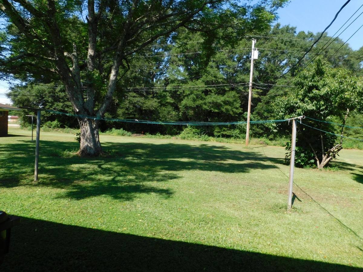 House for rent at 715 Richardson St, Kinston, AL 36453