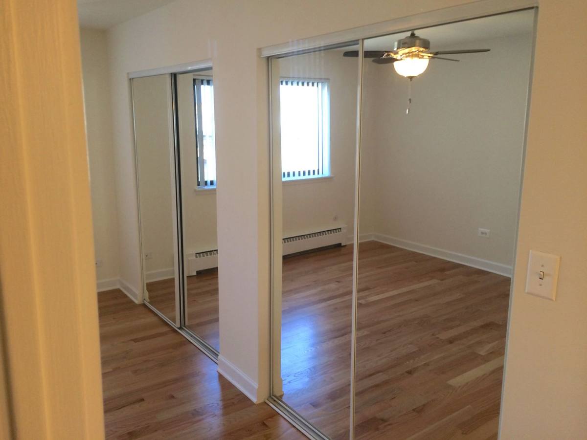 Apartment for rent at 5423 N Winthrop Ave, Chicago, IL 60640