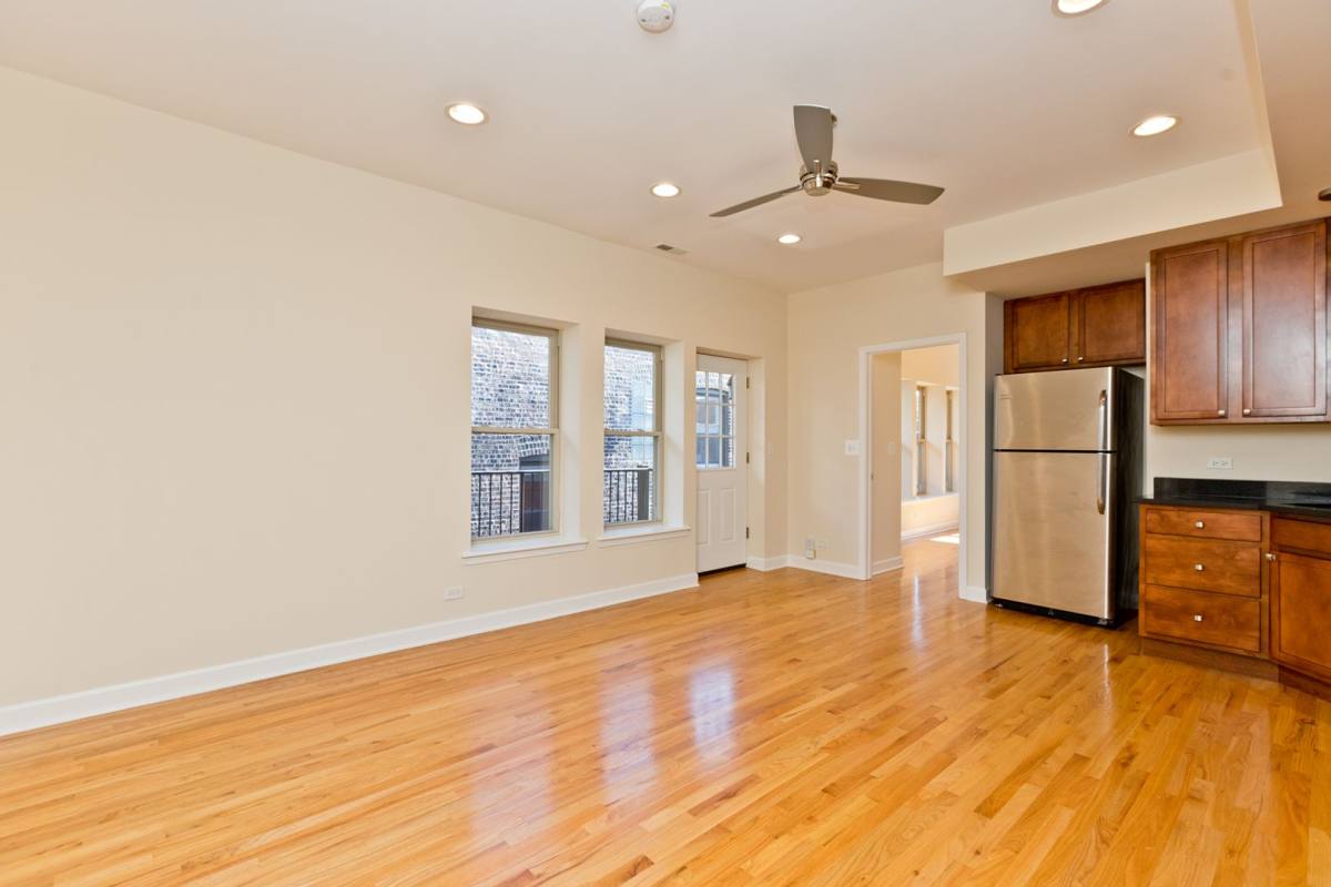 Apartment for rent at 5510 N Kenmore Ave, Chicago, IL 60640