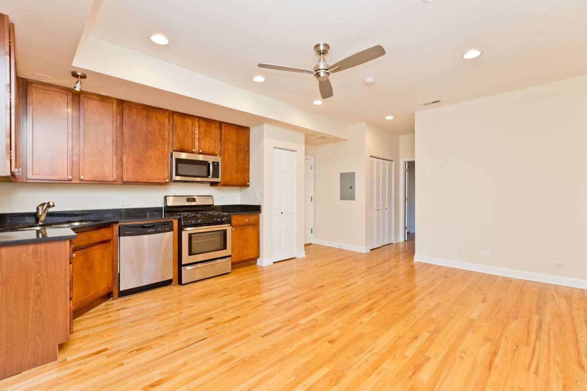 Apartment for rent at 5510 N Kenmore Ave, Chicago, IL 60640
