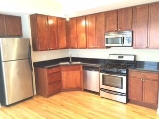 Apartment for rent at 5510 N Kenmore Ave, Chicago, IL 60640