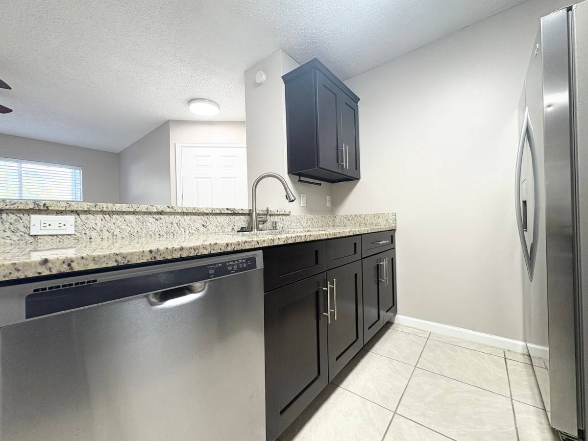 Condo for rent at 2569 Grassy Point Dr, Lake Mary, FL 32746