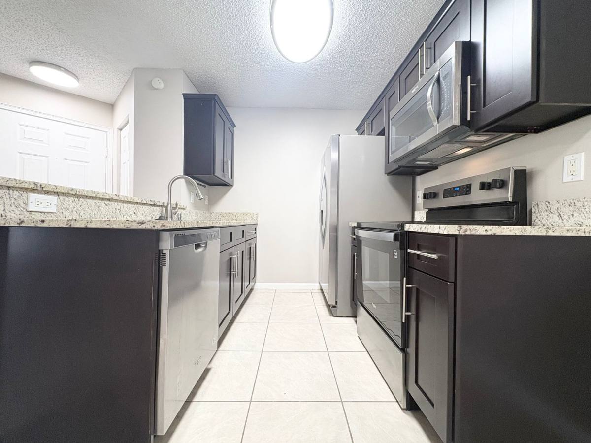 Condo for rent at 2569 Grassy Point Dr, Lake Mary, FL 32746