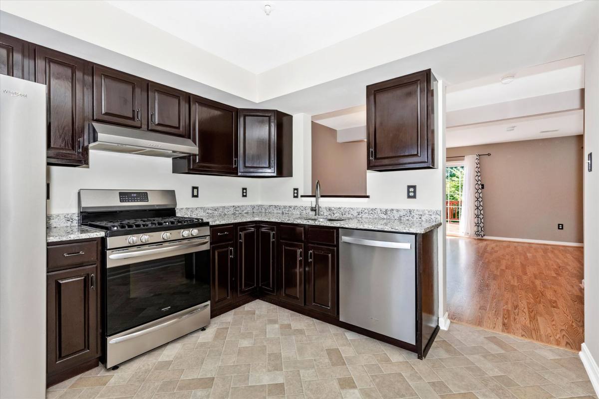 Townhouse for rent at 5621 Queen Anne Court, New Market, MD 21774