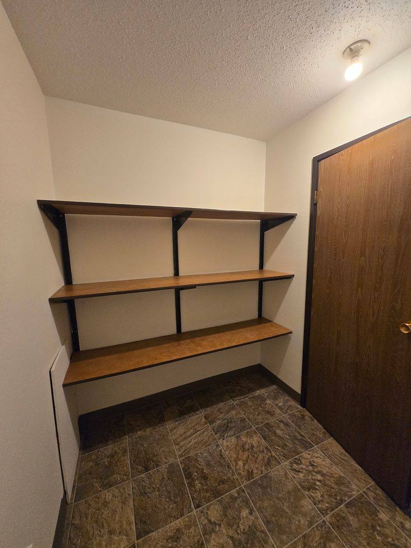 Apartment for rent at 1408 Oak Manor Ave S, Fargo, ND 58103