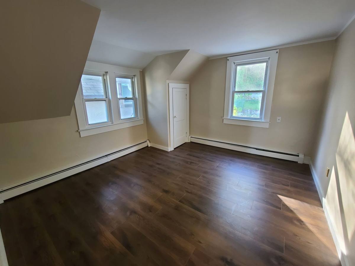Apartment for rent at 9 Stanley Ave, Ossining, NY 10562