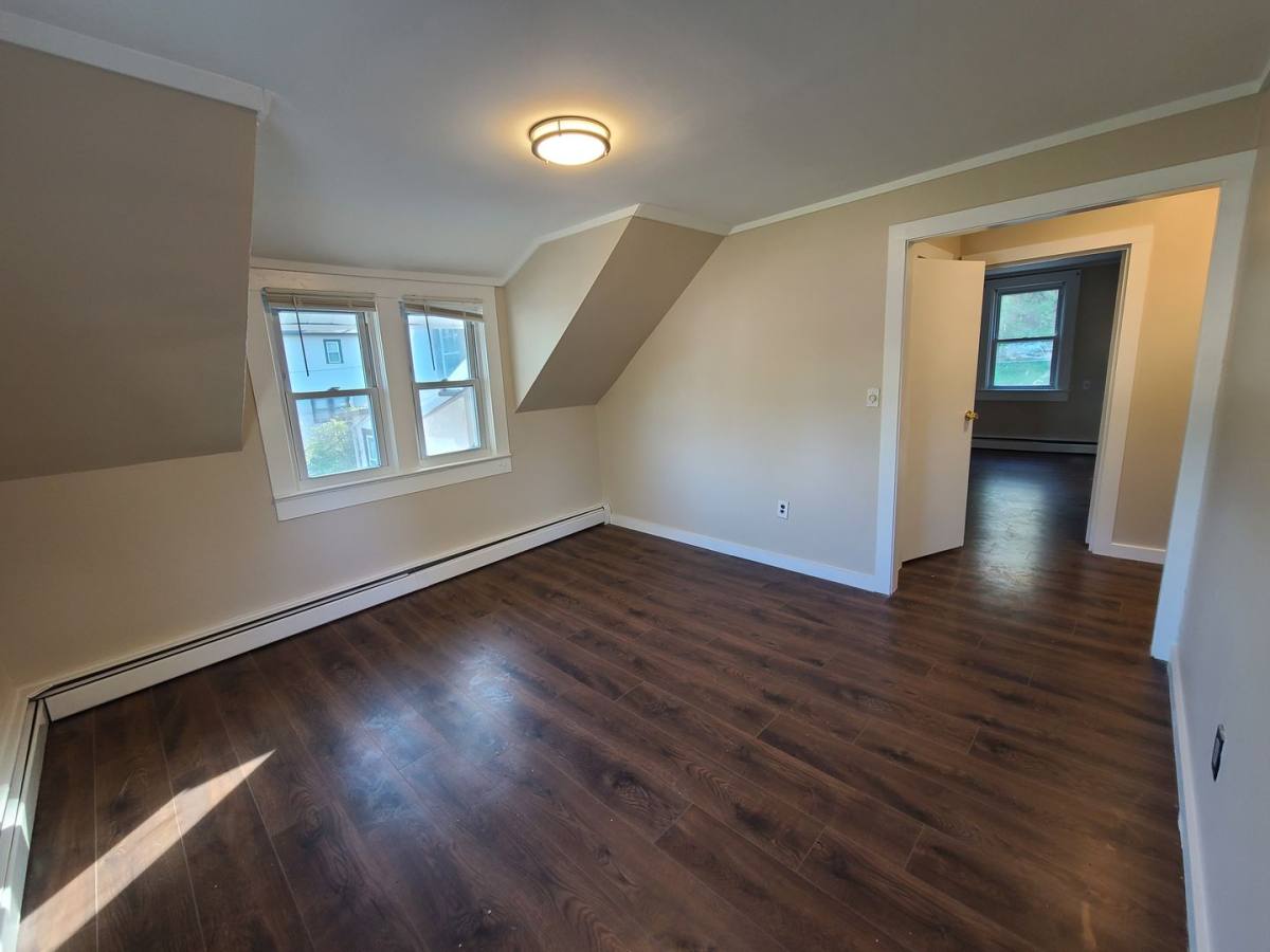 Apartment for rent at 9 Stanley Ave, Ossining, NY 10562