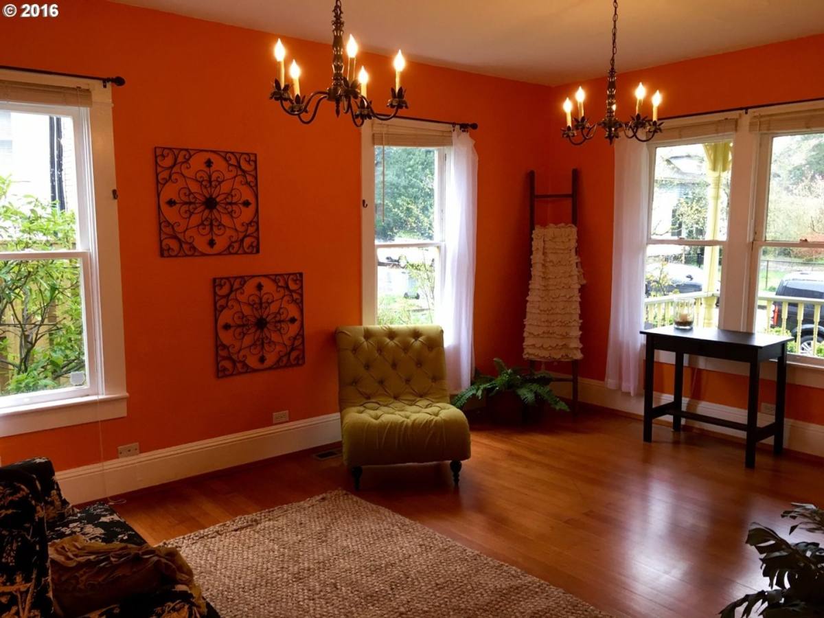 House for rent at 122 E 28th St, Vancouver, WA 98663