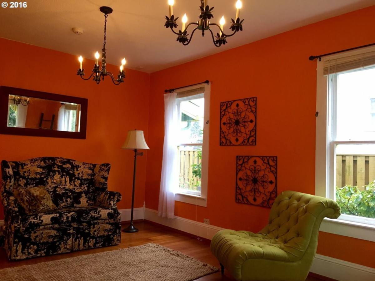 House for rent at 122 E 28th St, Vancouver, WA 98663