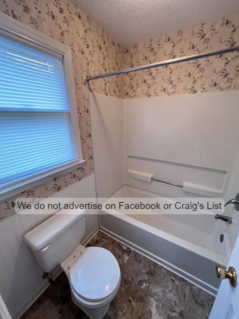 House for rent at 3038 Walesby Dr, Fayetteville, NC 28306