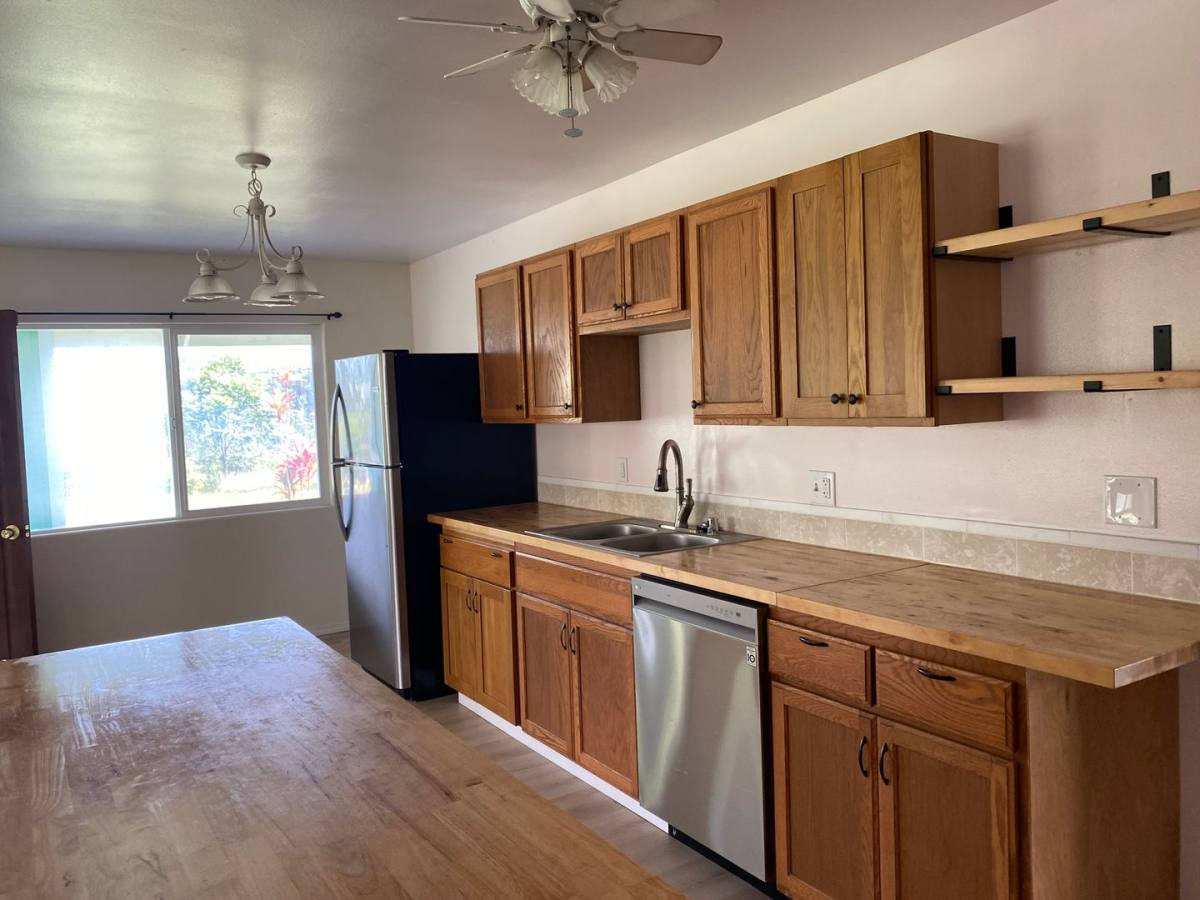 House for rent at 16-484 Laniuma St, Keaau, HI 96749