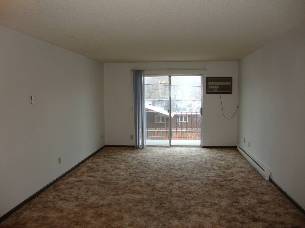 Apartment for rent at 2112 W NW Blvd, Spokane, WA 99205