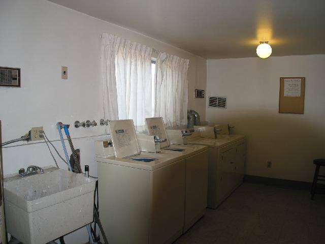Apartment for rent at 2112 W NW Blvd, Spokane, WA 99205