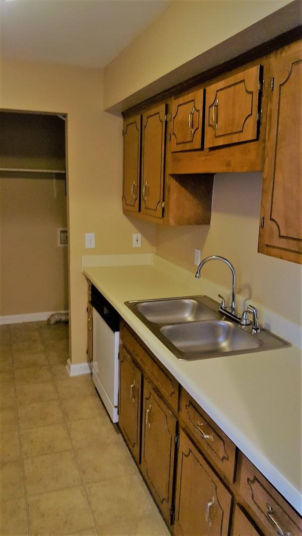 Apartment for rent at 3885 NE Dr, Clarksville, TN 37040