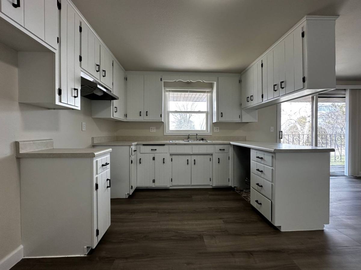 Townhouse for rent at 2746 Nicolet Dr, Green Bay, WI 54311