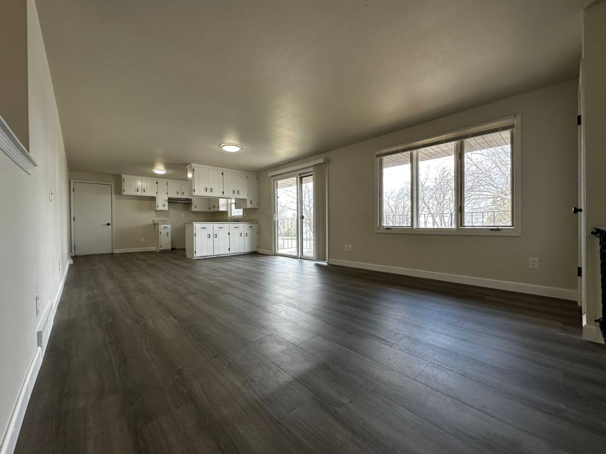 Townhouse for rent at 2746 Nicolet Dr, Green Bay, WI 54311