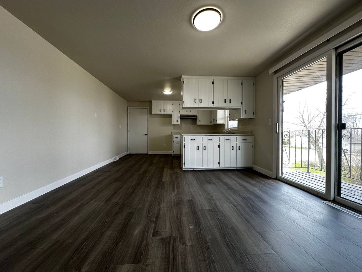Townhouse for rent at 2746 Nicolet Dr, Green Bay, WI 54311