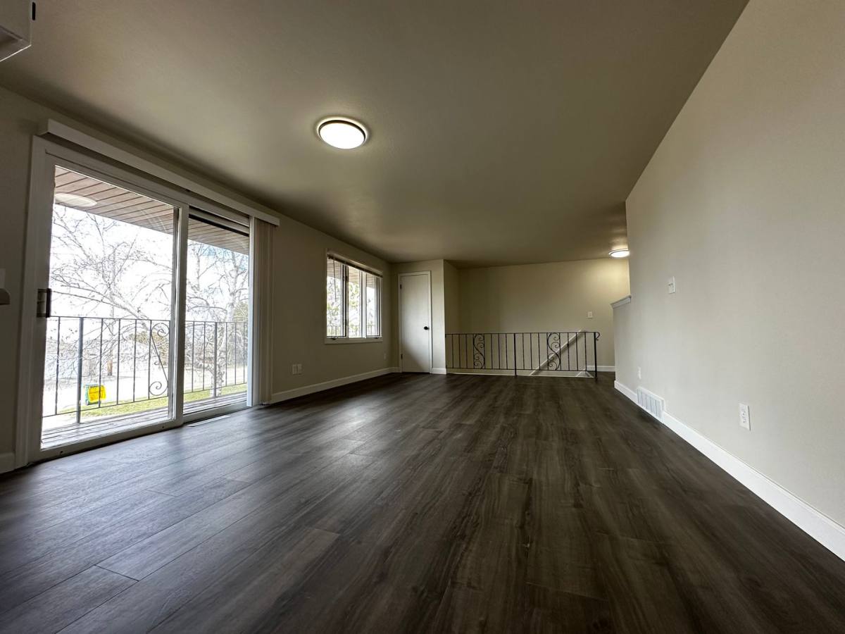 Townhouse for rent at 2746 Nicolet Dr, Green Bay, WI 54311