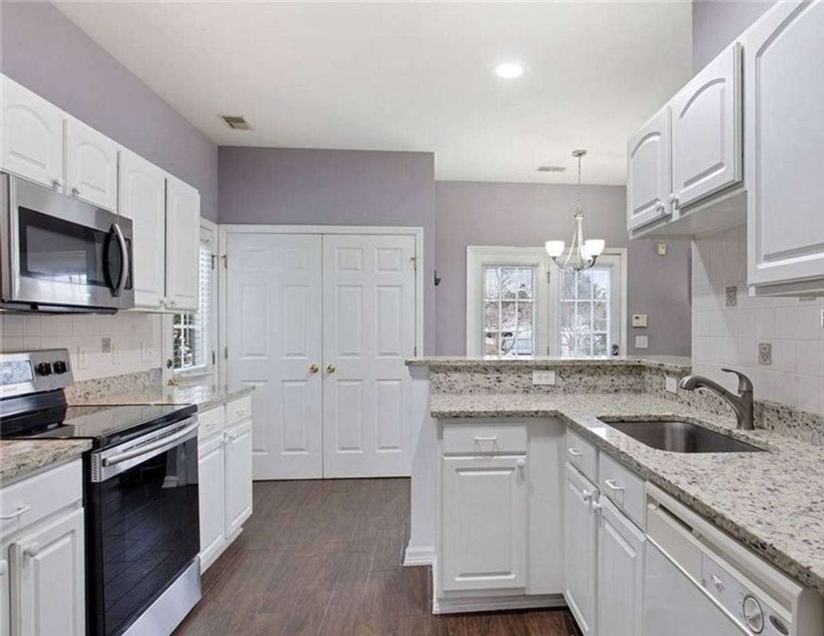 House for rent at 8 5th Ave, Bluffton, SC 29910
