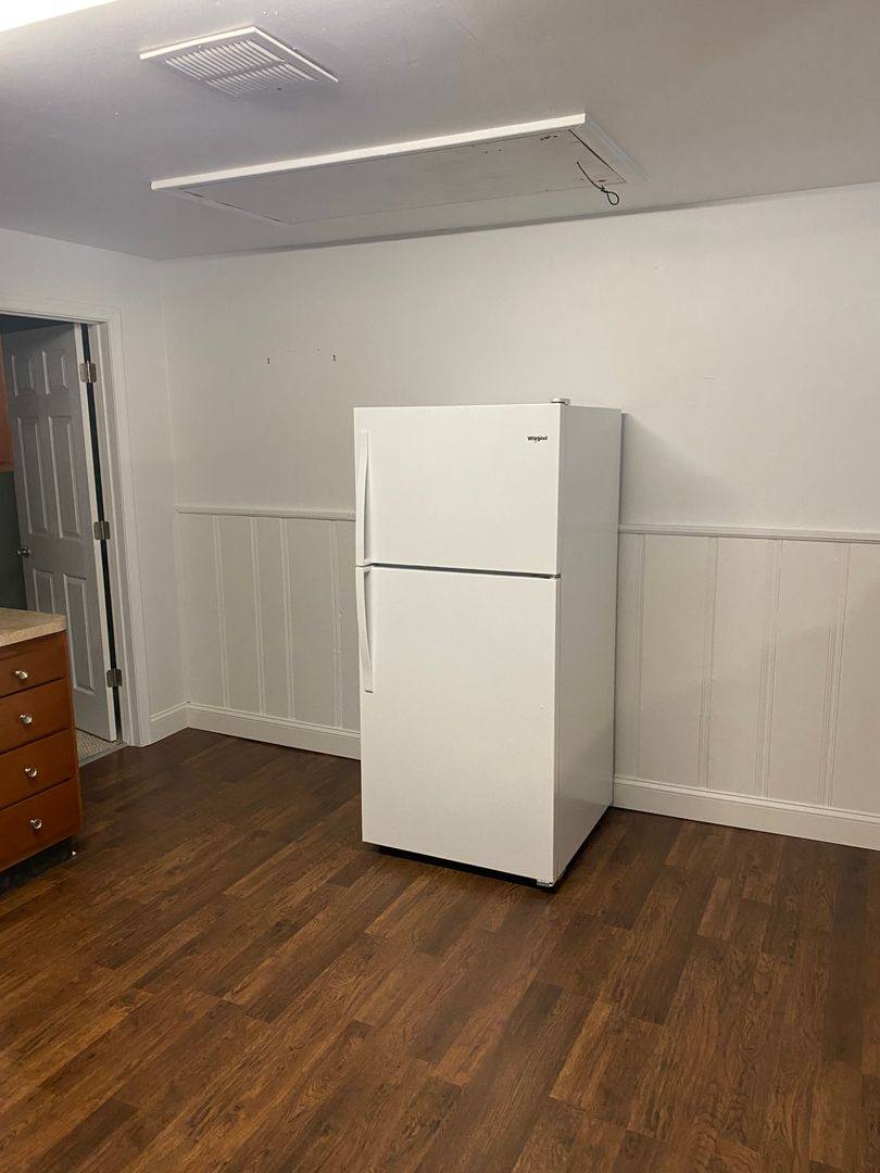 Apartment for rent at 22 Bloomsbury Ave #C, Catonsville, MD 21228