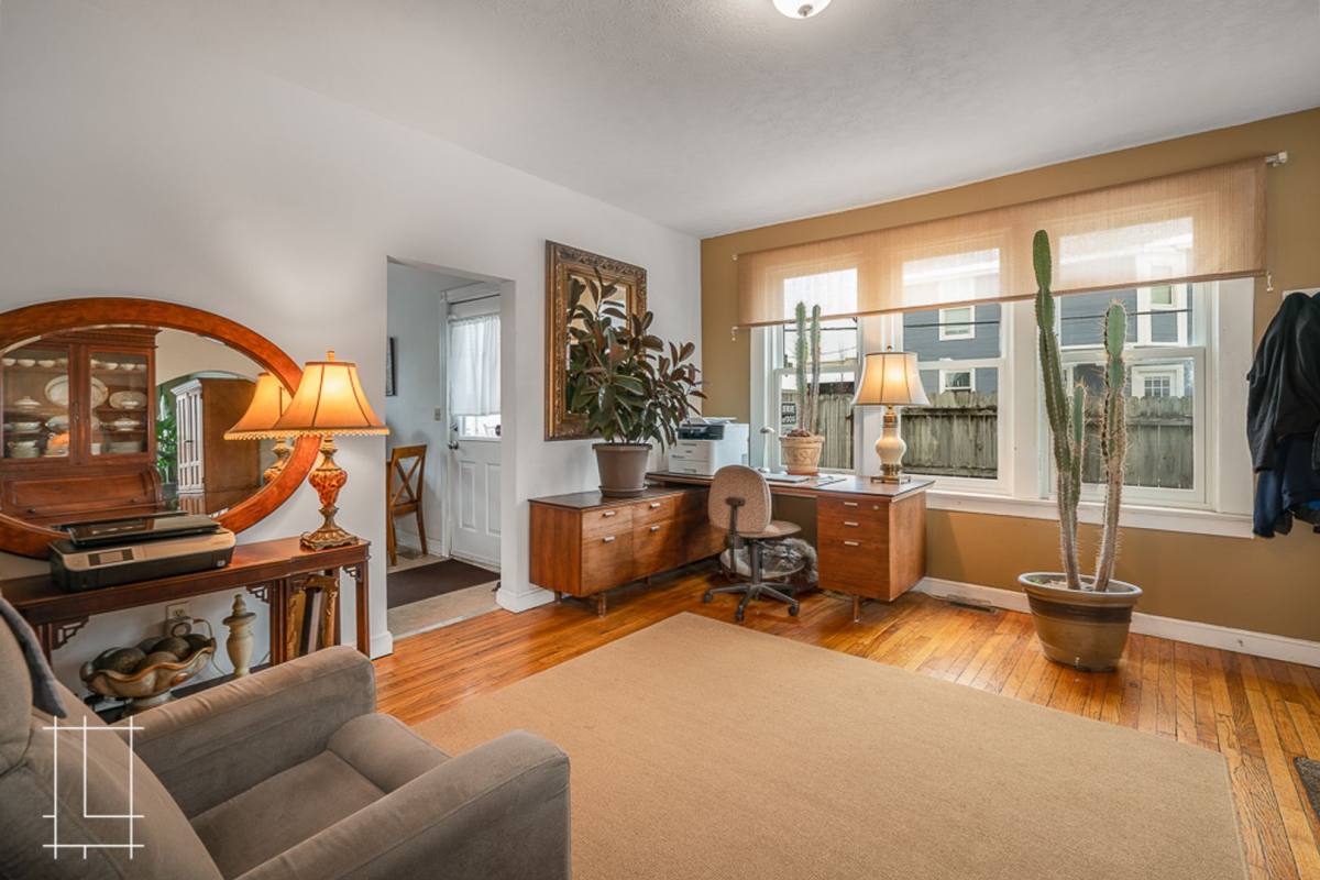 House for rent at 272 E 4th Ave, Columbus, OH 43201