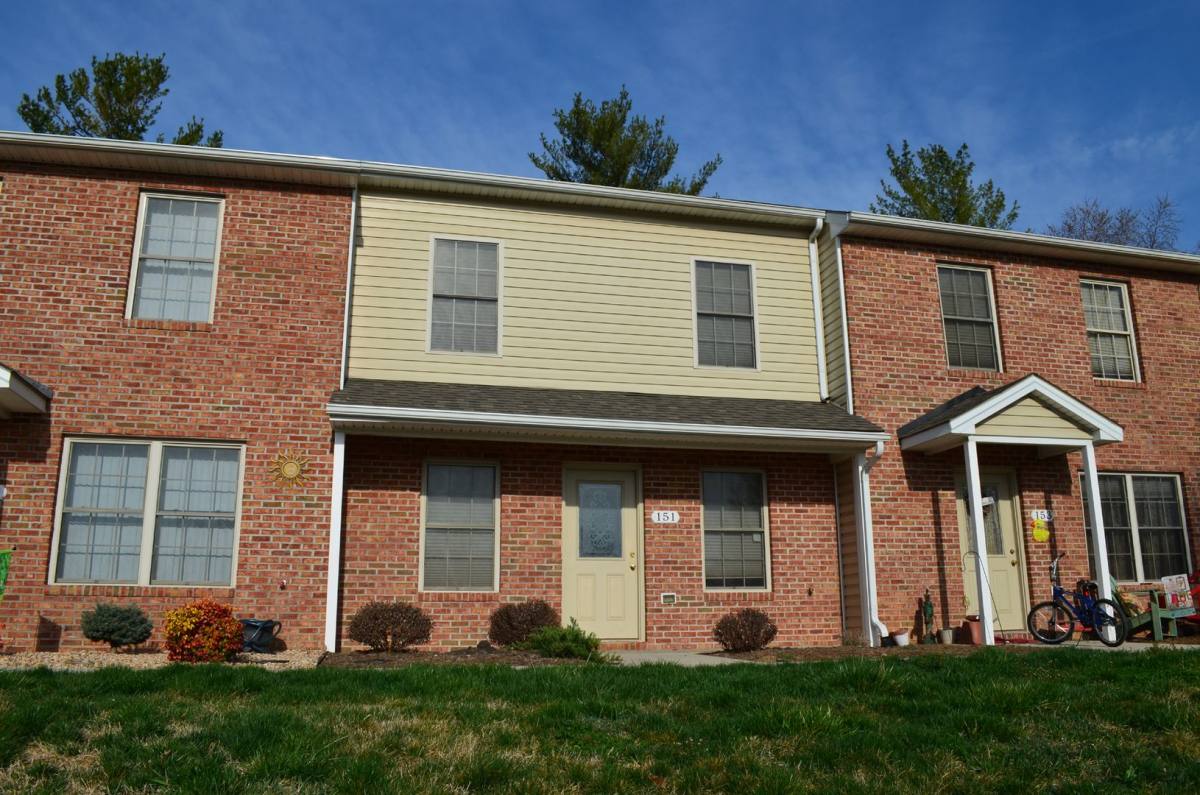 Townhouse for rent at 151 Turner Ave, Broadway, VA 22815