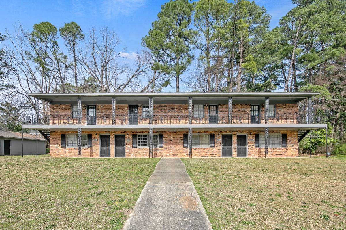 Townhouse for rent at 4202 S Dowfield Dr, Fayetteville, NC 28311