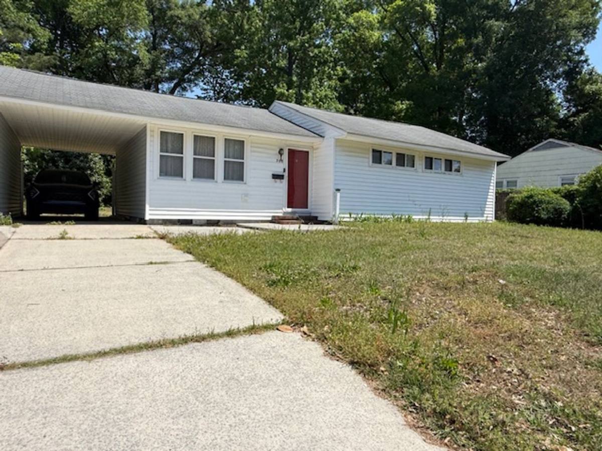 House for rent at 508 Henderson Dr, Jacksonville, NC 28540