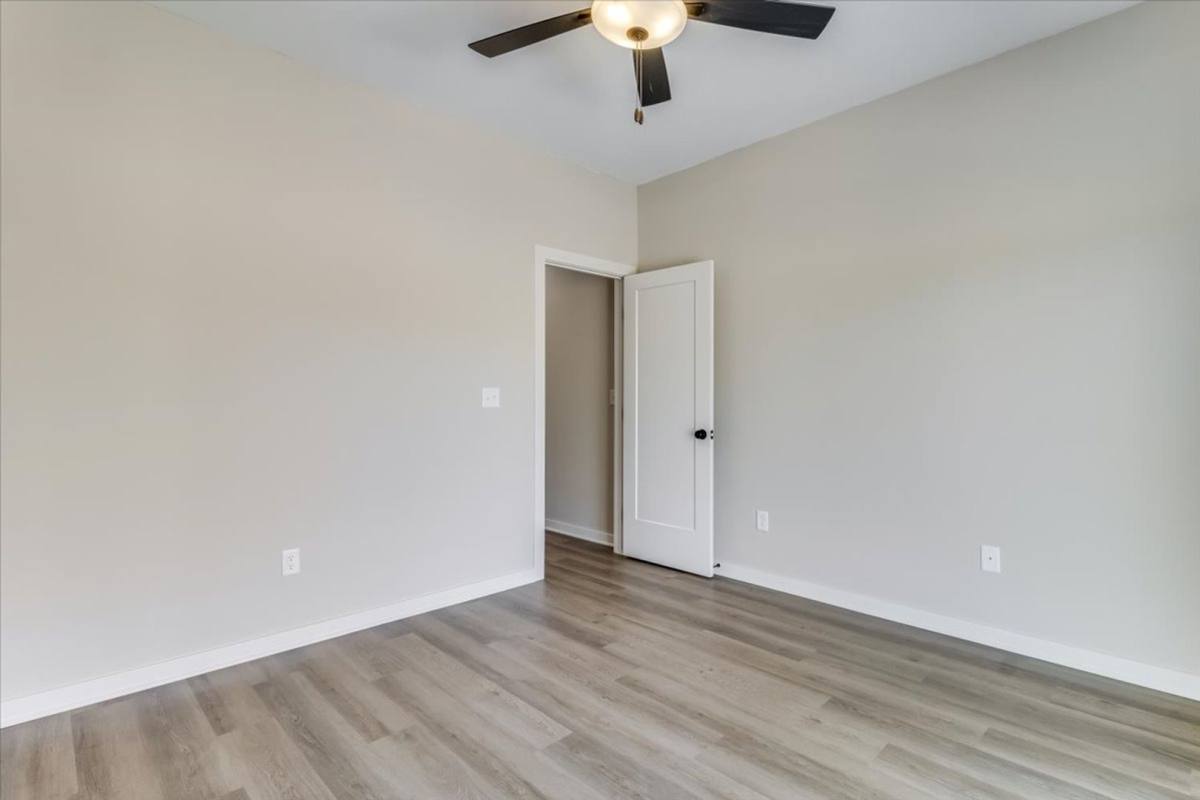 Apartment for rent at 2433 W Macarthur Court, Wichita, KS 67217