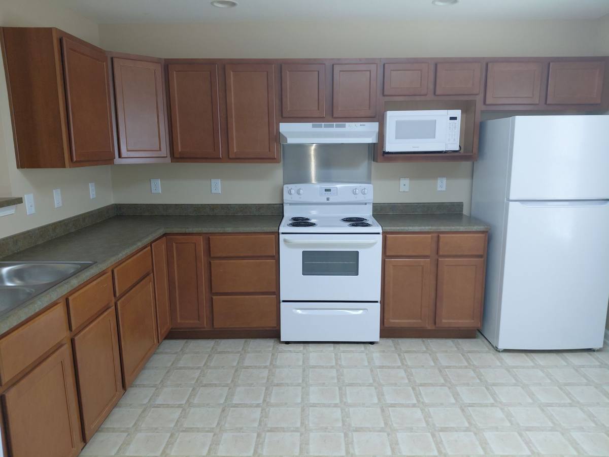 Apartment for rent at 2220 Stone Crossing Way, Greenfield, IN 46140