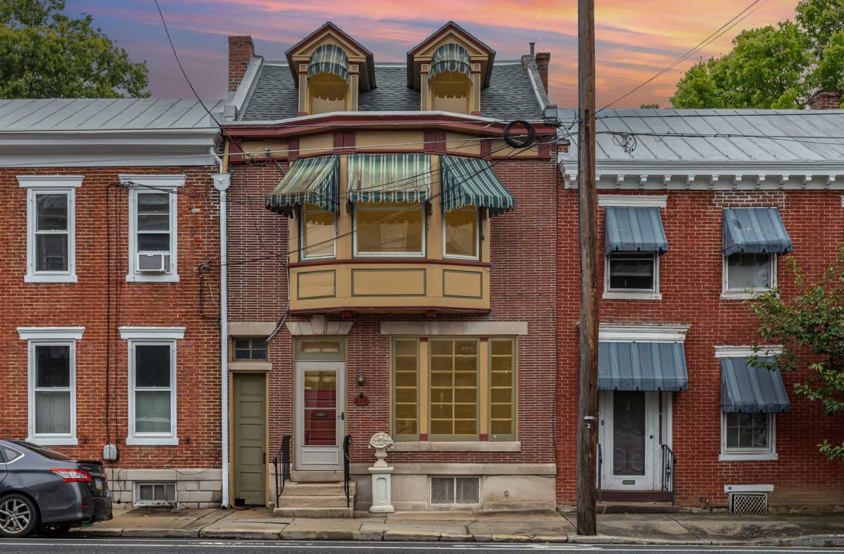 House for rent at 273 S Hanover St, Carlisle, PA 17013