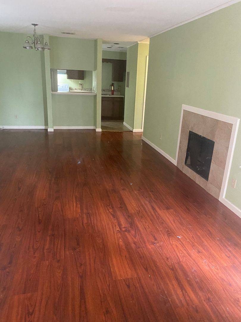 Apartment for rent at 4250 Calallen Dr, Corpus Christi, TX 78410