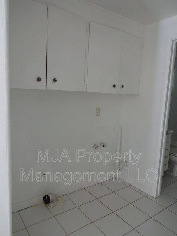 Apartment for rent at 196 E Baird Ave #4, Salt Lake City, UT 84115