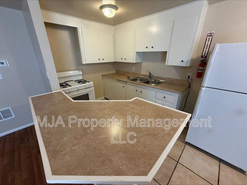 Apartment for rent at 196 E Baird Ave #4, Salt Lake City, UT 84115
