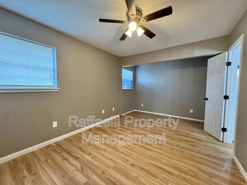 House for rent at 3 Sidney, Texarkana, TX 75503