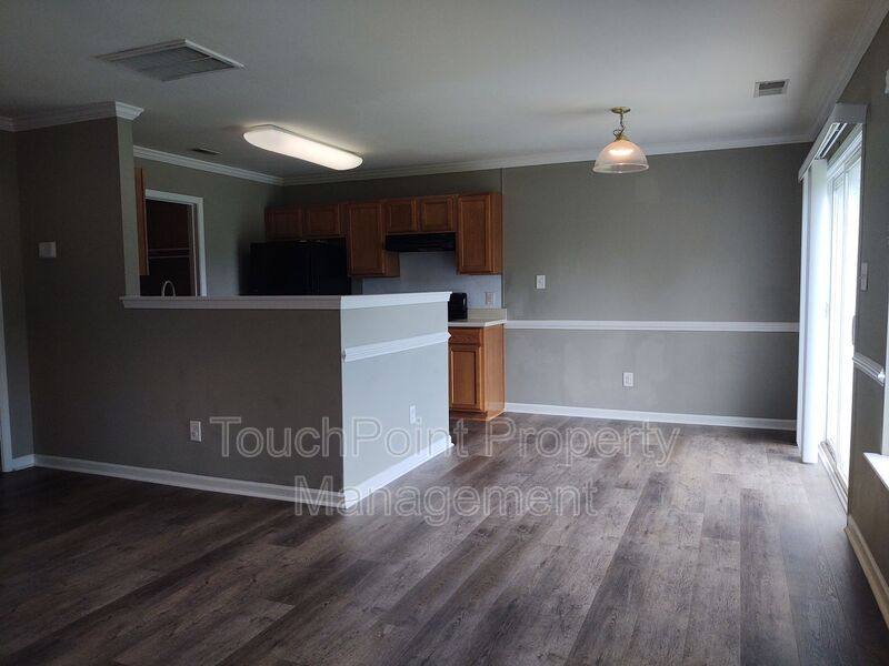 House for rent at 7302 Woodbourne Lane, Charlotte, NC 28273