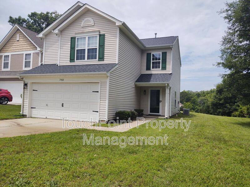 House for rent at 7302 Woodbourne Lane, Charlotte, NC 28273